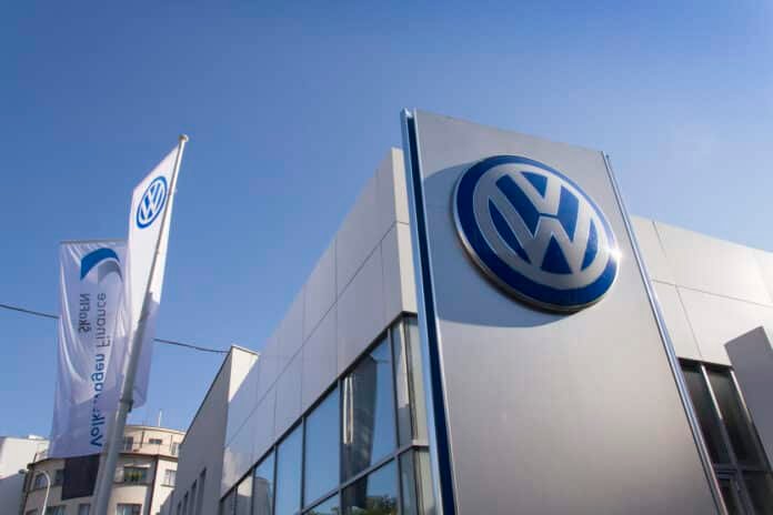 ¿Cómo comprar acciones de Volkswagen en 2024?